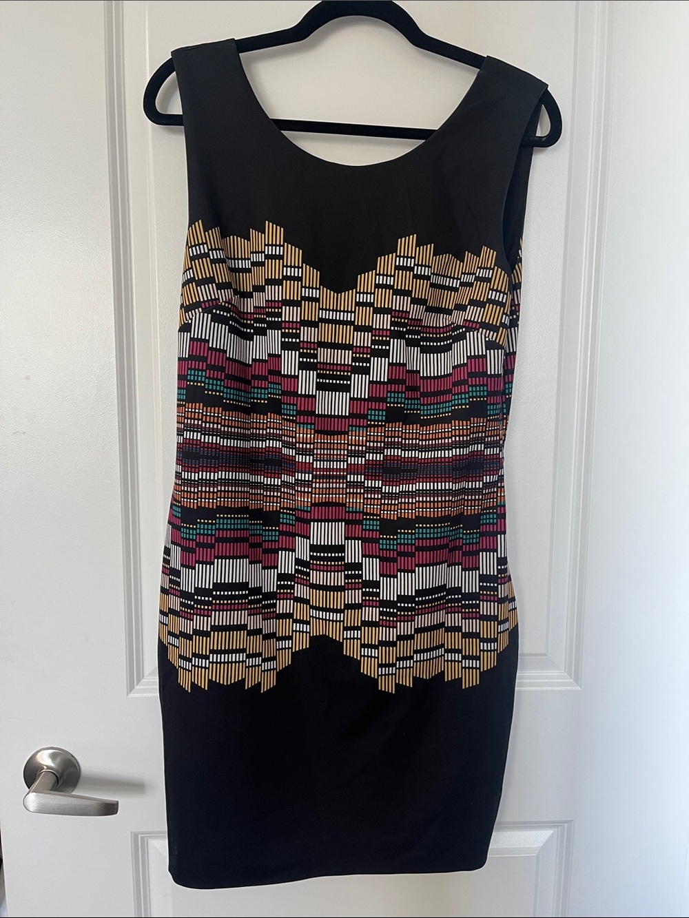 BEBE Black Geometric Print Sheath Dress